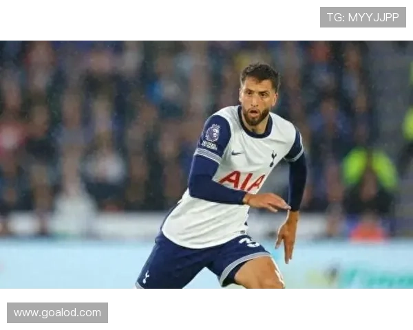 本坦库尔中场战术作用与稳健表现解析