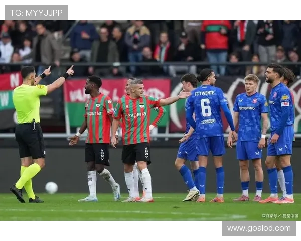 佩德里vs哈维：中场控球风格的传承与结构差异